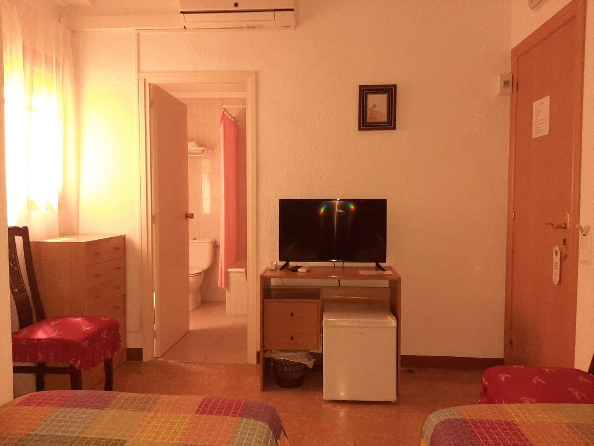 Hostal Platja Cambrils Exterior photo
