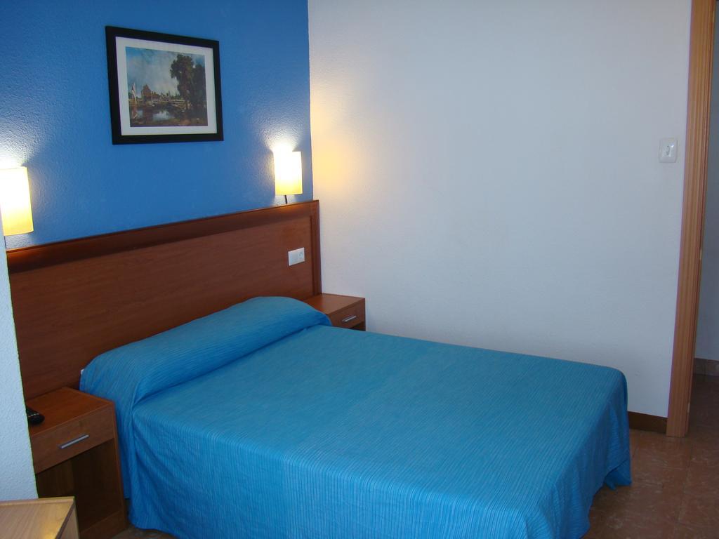 Hostal Platja Cambrils Exterior photo